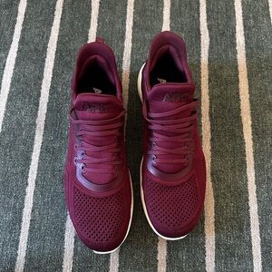 APL sneakers barely worn size 11